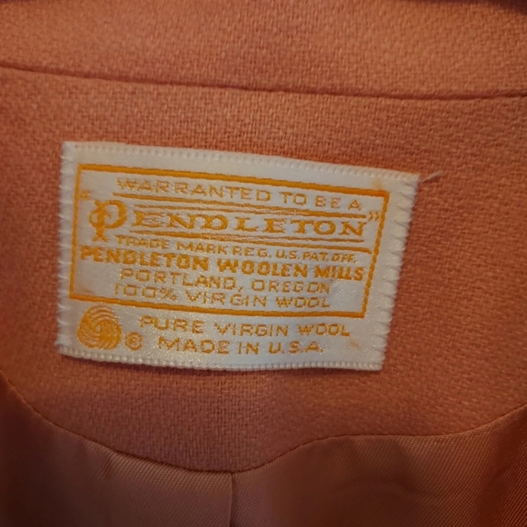 Pendleton Wool Skirt Suit 2 Piece Blazer Jacket Peach Women's Size 12/12 Vintage - Picture 3 of 5